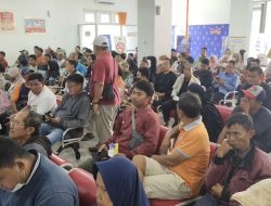 Kopi Gratis hingga Antre Berjam-jam, Warga Pati Semangat Bayar Pajak Kendaraan