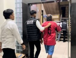 Ketegangan di Pabrik HWI: Delapan Orang Hadang Truk, Dua Ditangkap