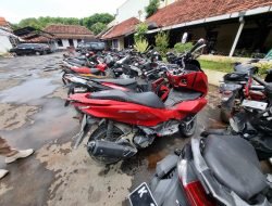 Kecelakaan Maut di Jalan Pantura Pati-Kudus, Pemotor Tewas Tabrak Beton Proyek Jalan