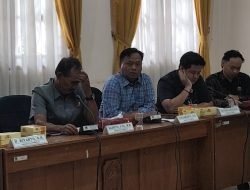 Tegas! Suharmanto Soroti Minimnya Monitoring Camat Pati terhadap Desa Dengkek