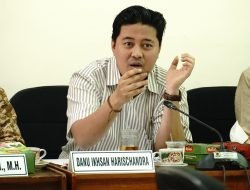 Danu Ikhsan Apresiasi Inovasi Disdukcapil Pati yang Permudah Pengurusan Administrasi di Balai Desa