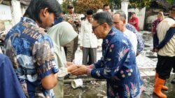 Plt Bupati Pati Salurkan Bantuan untuk Warga Terdampak Kebakaran