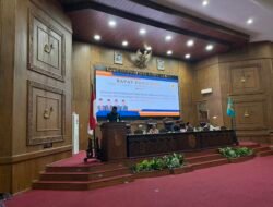 DPRD Pati Terima Pandangan Umum Tujuh Fraksi terhadap Raperda Pertanggungjawaban APBD 2025