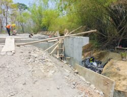 Jembatan Grogolsari Hampir Tuntas, Rp 2,5 Miliar Digelontorkan untuk Perbaikan
